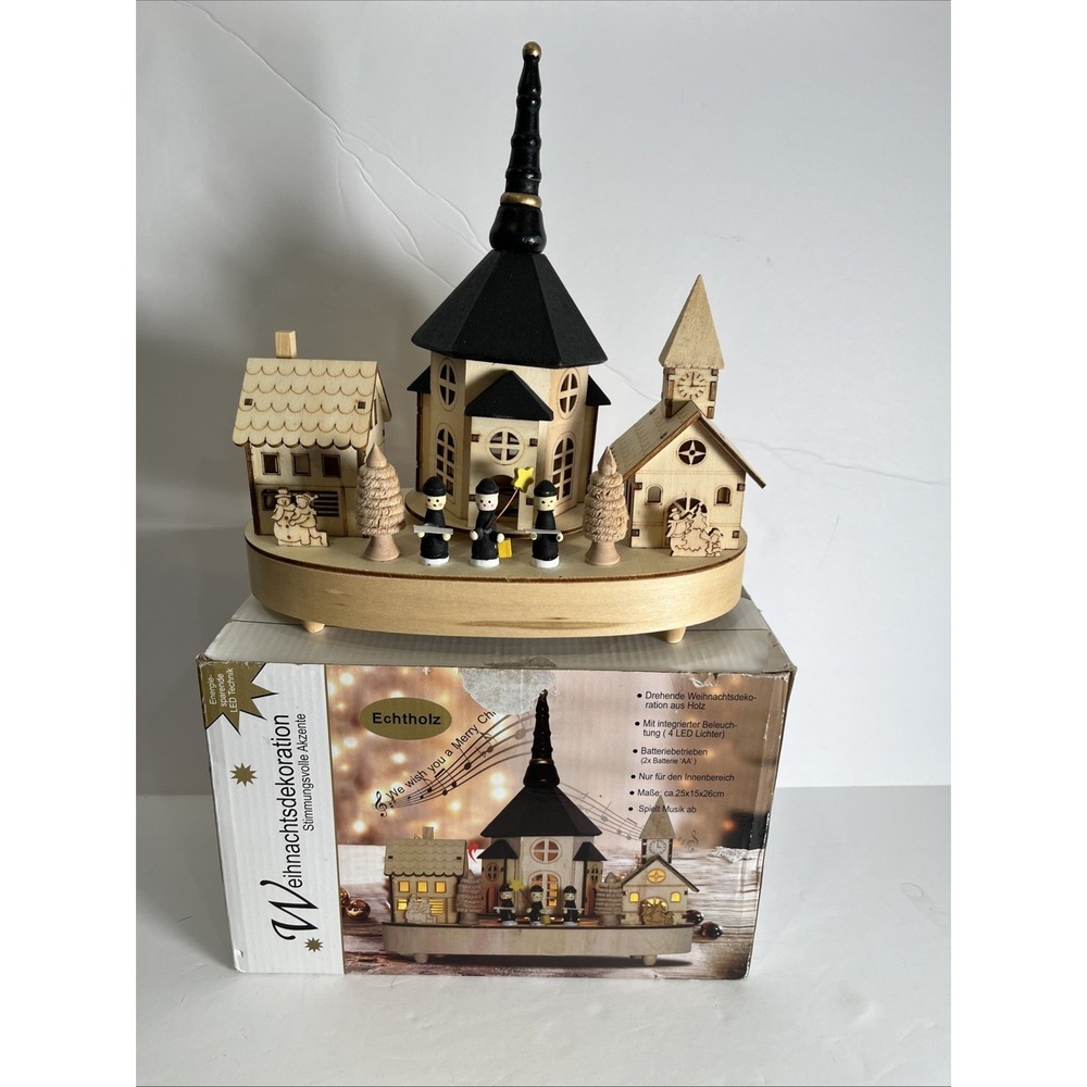 German Wood Music Box Christmas Wooden Village Chapel Carolers Lights Up. READ